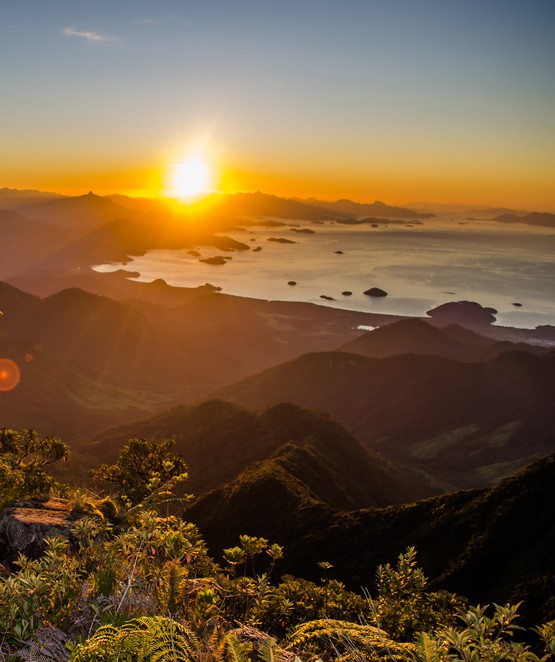 Pedra da Macela em Cunha: guia completo da trilha, nascer do sol e vista para Paraty