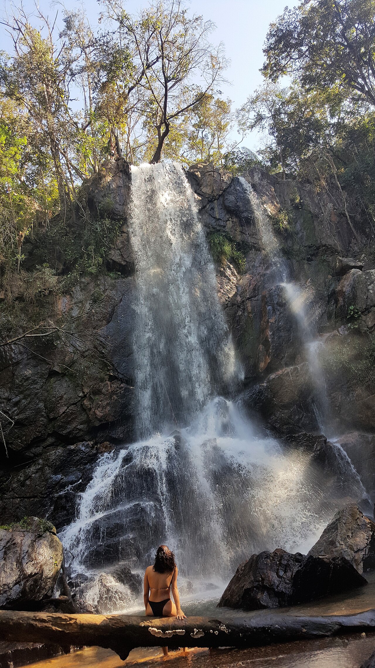 Trilha do Poço Azul e Cascata Guanabara - Foto 1