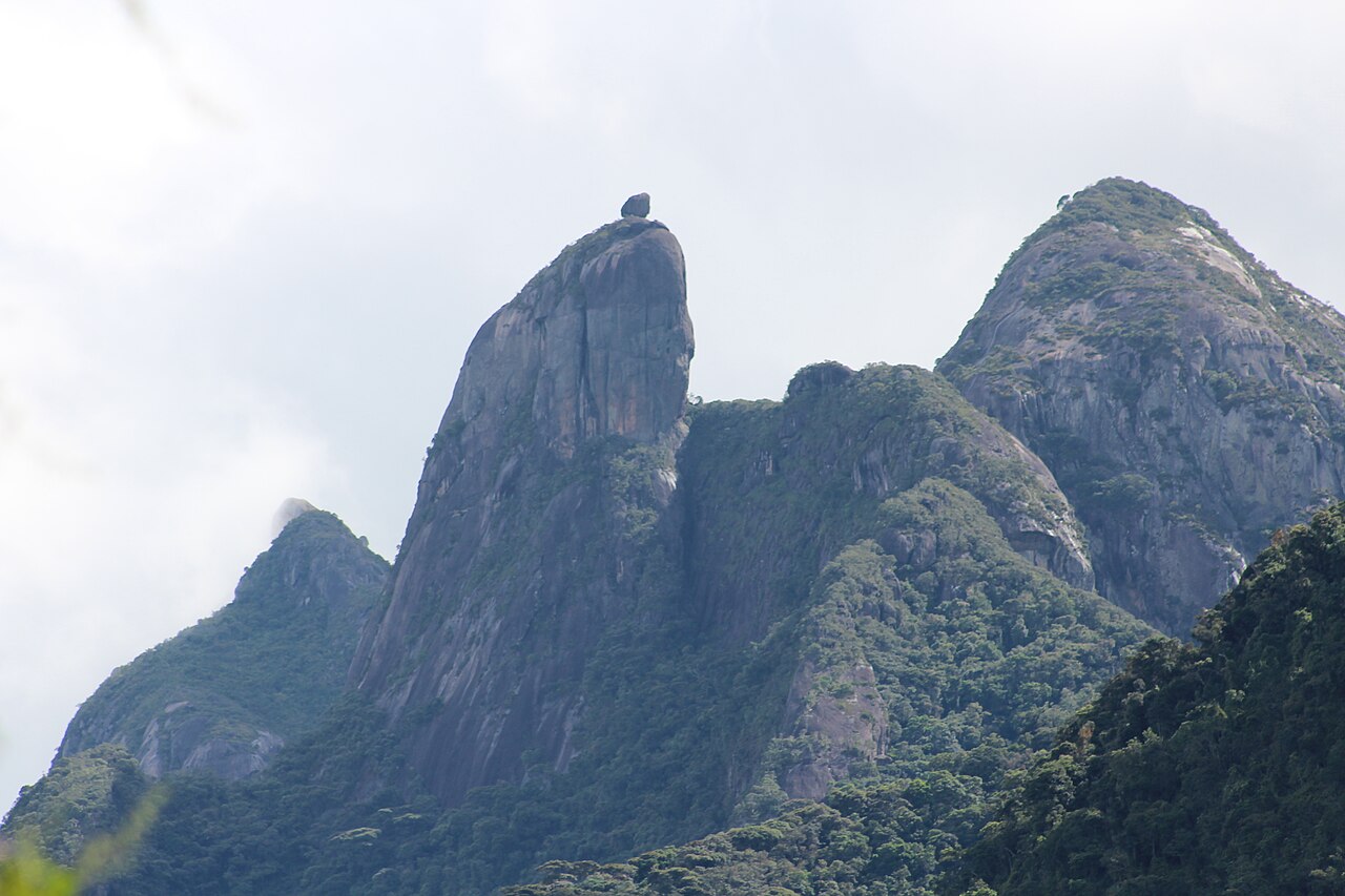 Trilha da Pedra do Sino (Ponto Culminante da Serra dos Órgãos - 2.275m) - Foto 1
